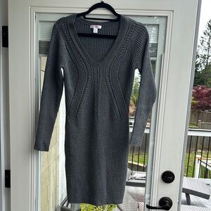 Joe Fresh Gray Ribbed Long Sleeve V-Neck Dress
